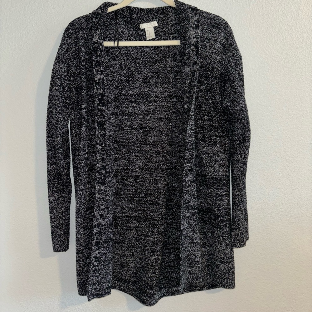 H&M women’s cardigan. Grey and black size medium